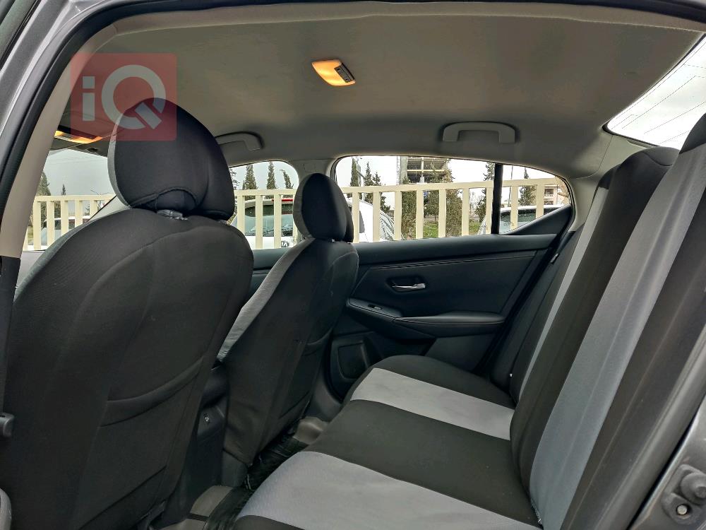 Nissan Sentra